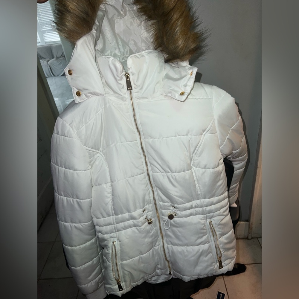 NEW👩❄️WOMENS WINTER COAT W HOODIE